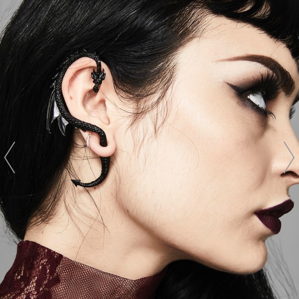 Last One!! Dragon ear cuff - Picture 2 of 3
